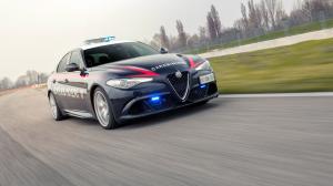 Alfa Romeo Giulia Quadrifoglio Carabinieri 2016 года